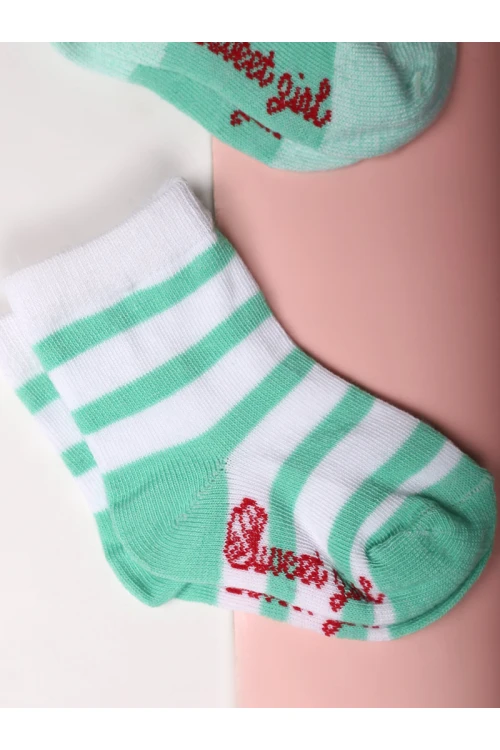 طقم جوارب متنوع من 3 أزواج