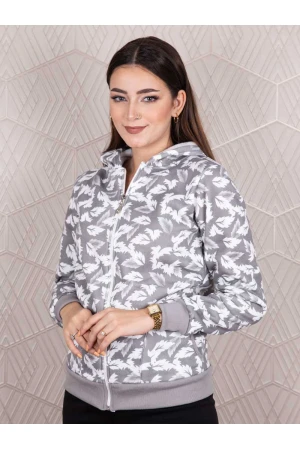 جاكيت جامبو شتوي مزين بطبعات ورق شجر