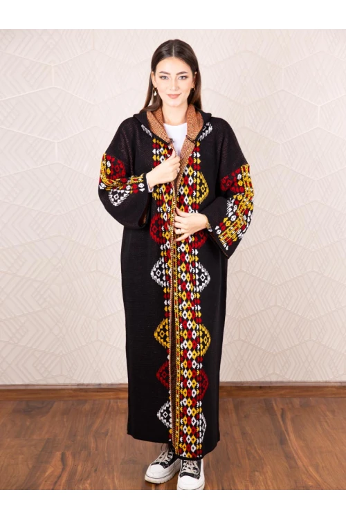 فرو شتوي مزخرف بطبعات مع قبعة