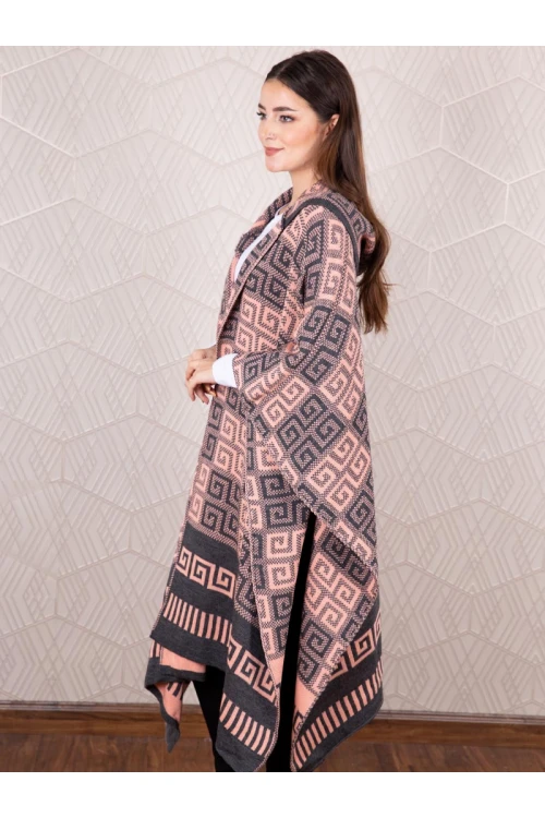 شال شتوي مزين بطبعات مع قبعة