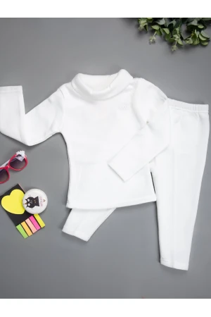 بيجاما شتوية سادة برقبة عالية