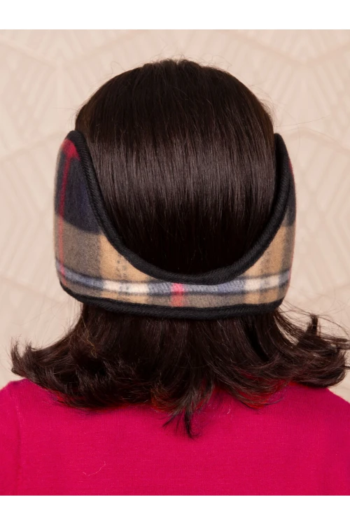 غطاء للأذن كاروهات