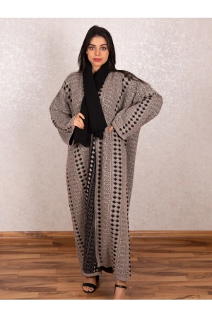 عباية شتوي بأكمام طويلة مع شال