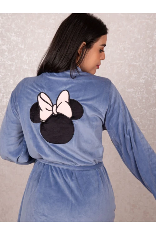 روب مخمل بطبعات و أكمام طويلة