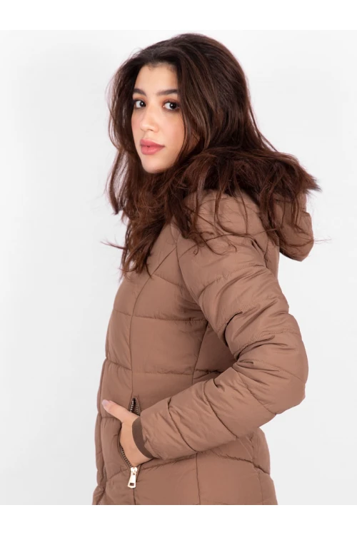 جاكيت شتوي متوسط الطول بقبعة فرو