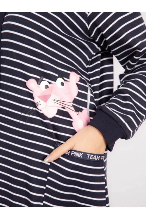 قميص مخطط مع قبعة مزينة بالفرو