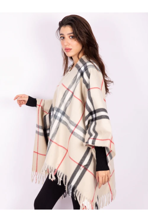 شال كاروهات بقصة واسعة