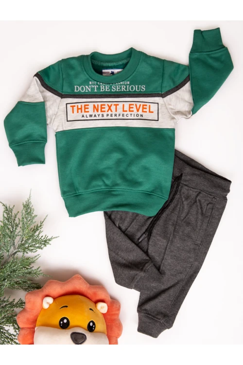 طقم مواليد شتوي بطبعات كتابة