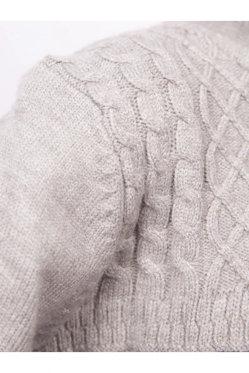 طقم بلوفر مضلع مع قبعة و بنطلون