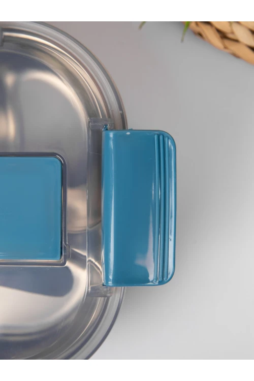 حافظة طعام بغطاء محكم مع أدوات طعام