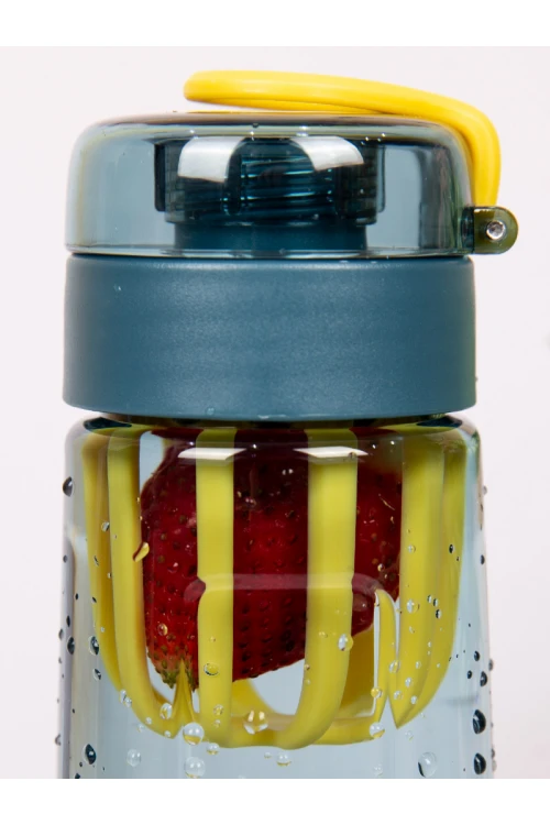 قارورة مياه بمصفاه للفواكه مع غطاء ومشبك إغلاق