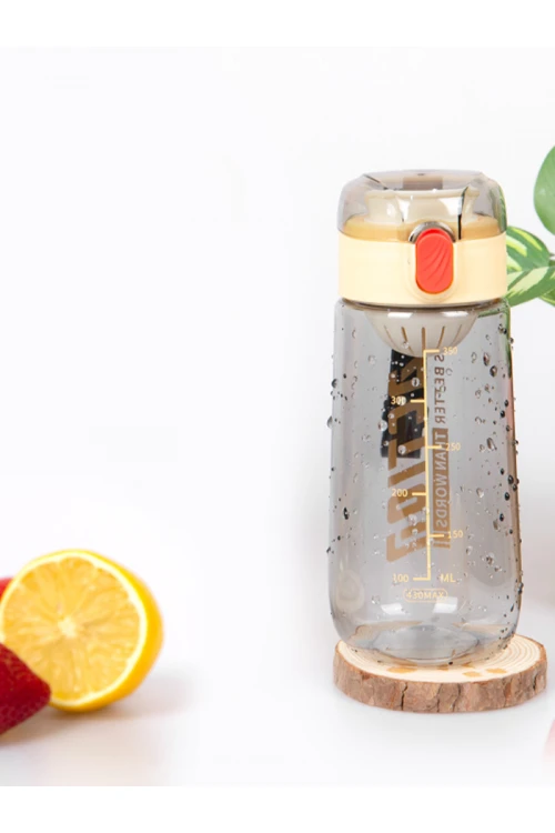 قارورة مياه بمصفاه و مؤشر مع غطاء  إغلاق