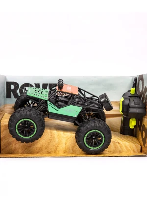 سيارة بتحكم ريموت