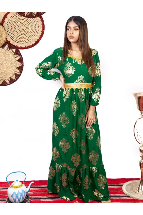 جلابيات يوم التأسيس بنقشات ذهبية