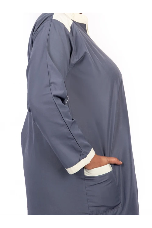 زي عاملات يتميز بسحاب واكمام طويلة مع جيوب أمامية