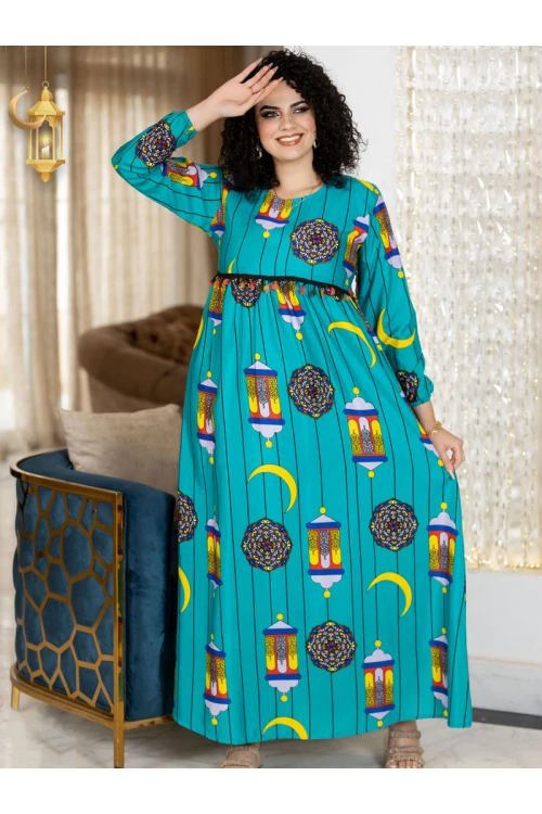 جلابية رمضانية نسائية تتميز بأكمام  طويلة مزينة برسومات رمضانية