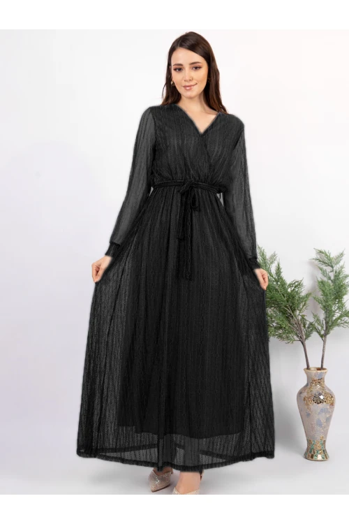 فستان طويل سادة بأكمام طويلة