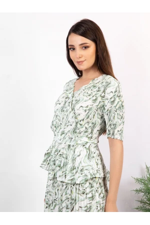 طقم بلوزة مشجرة بأكمام قصيرة وبنطلون مشجر واسع