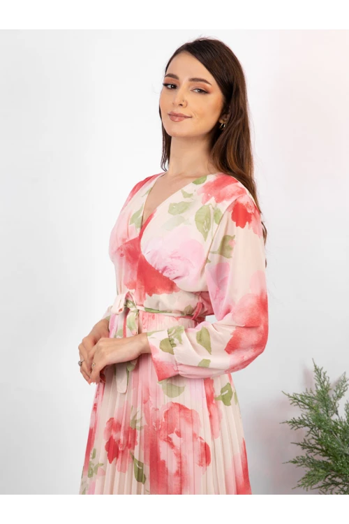 فستان قصير مشجر بأكمام طويلة