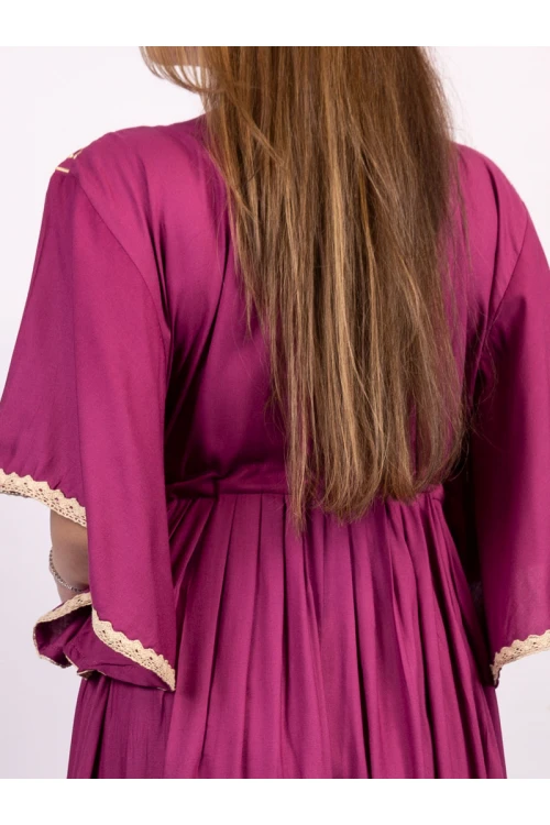 جلابية مميزة بنقش العربي