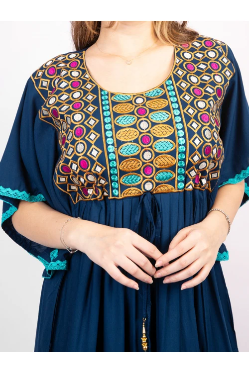 جلابية مميزة بنقش العربي