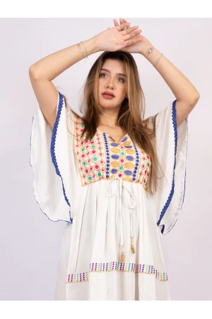 جلابية مميزة بنقش العربي