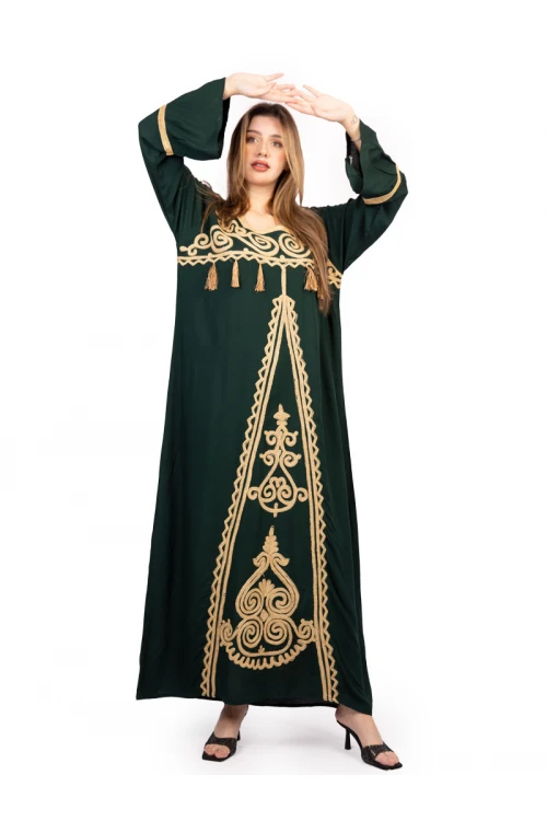 جلابية بتطريز ذهبي مميز