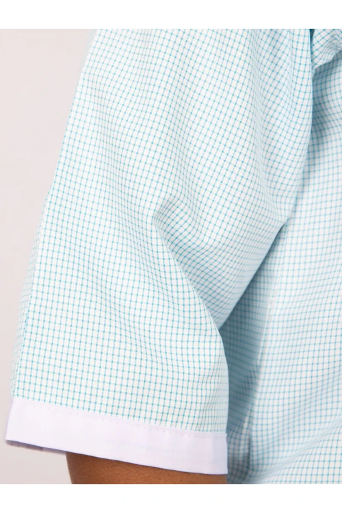 زي عاملات بياقة عالية و سحاب مع جيب