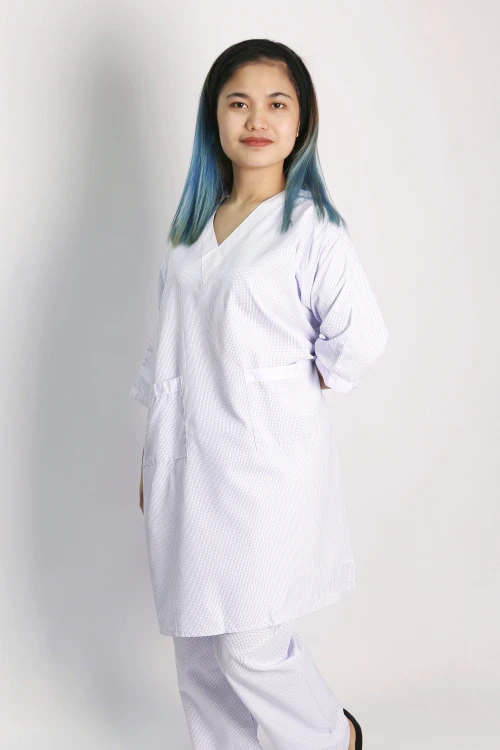 زي عاملات بجيوب