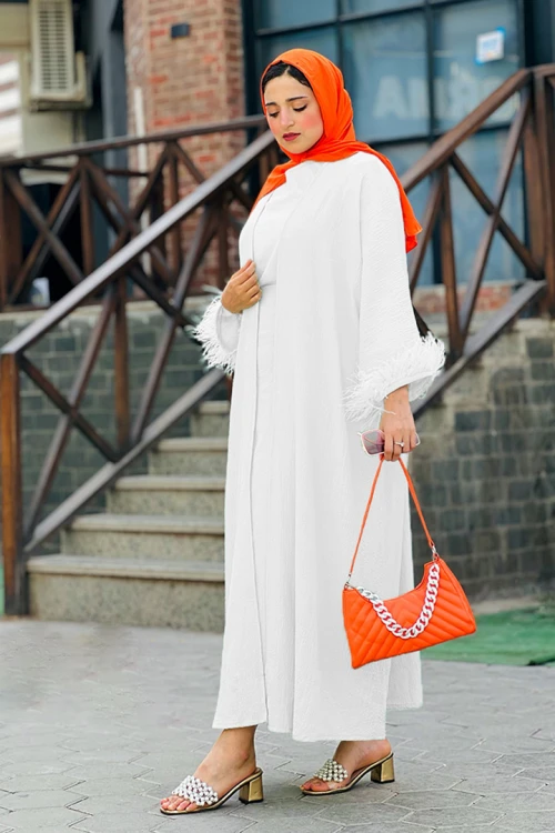 طقم نسائي قطعتين اكمام ريش