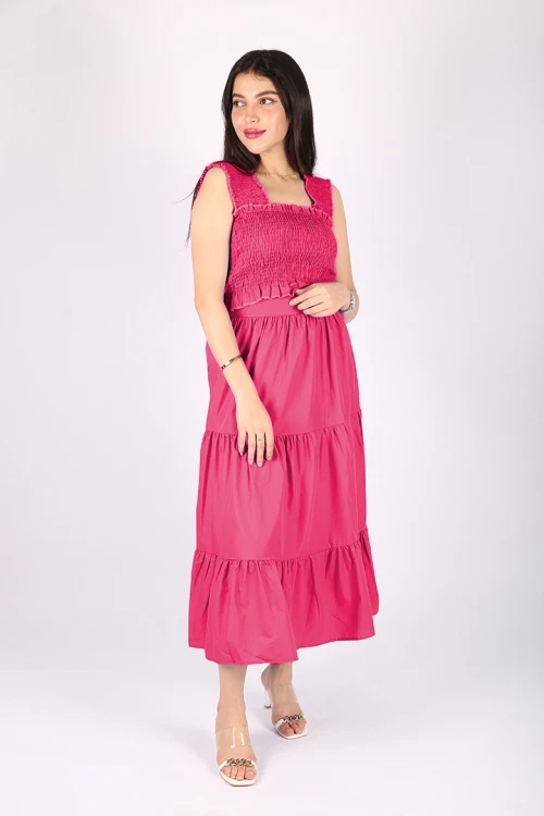 طقم قطعتين تنورة و بلوزة