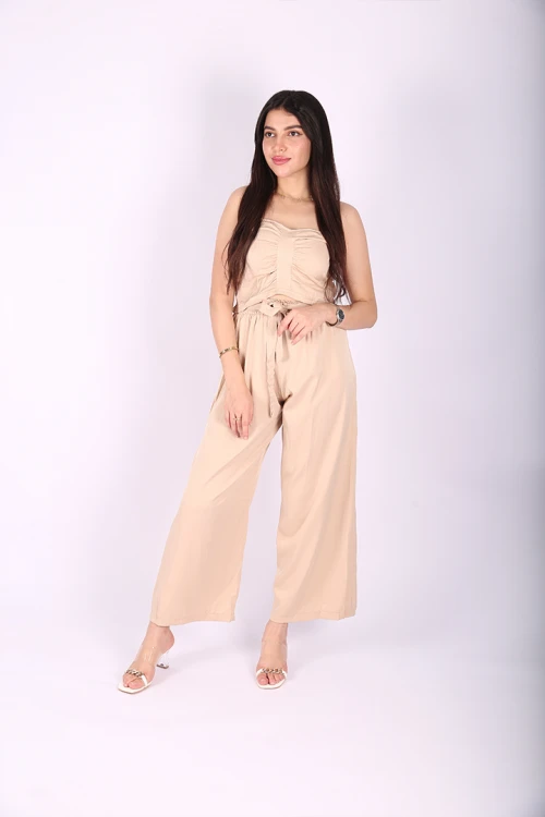 طقم قطعتين بنطلون و بلوزة