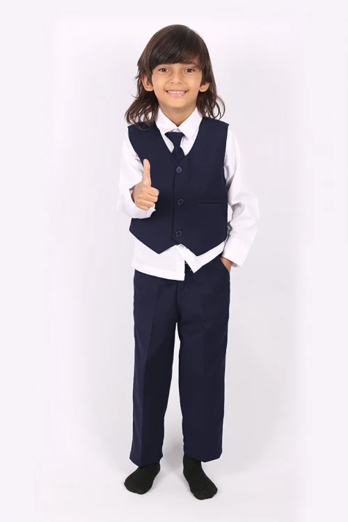 طقم بدلة روضة 5 قطع لون كحلي بقميص ابيض