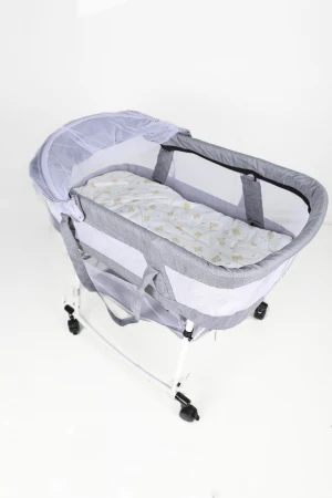 سرير نوم اطفال 