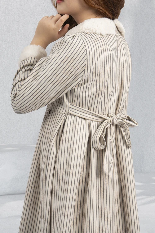 فستان بناتي شتوي لون سكري