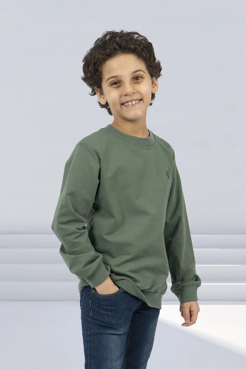 بلوفر ولادي شتوي اكمام ضيقه تطريز شعار بالجنب