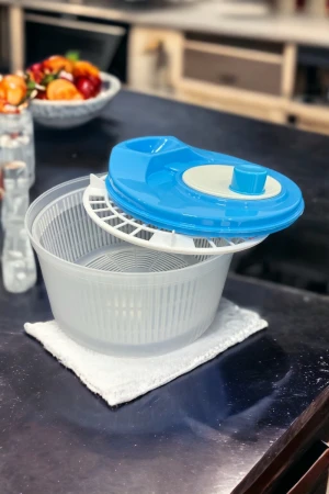 مصفاه و مجفف يدوي دوار للخضار والفواكة 4قطع