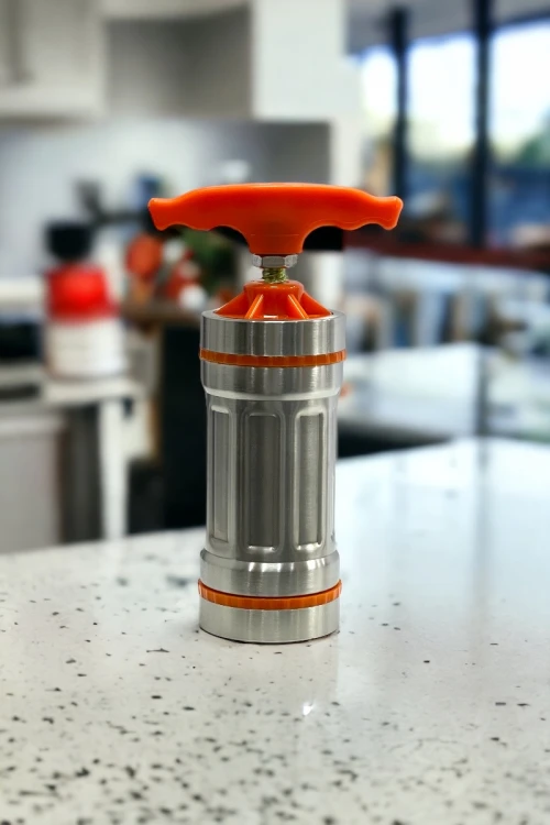 ماكينة صنع المكرونة اليدوية مصنوعة من الاستيل باشكال متعددة