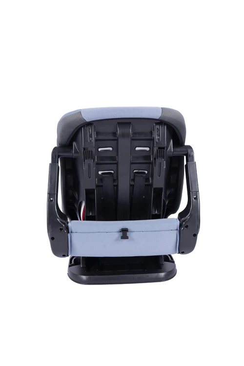 مقعد سيارة للأطفال بحزام أمان لون سماوي