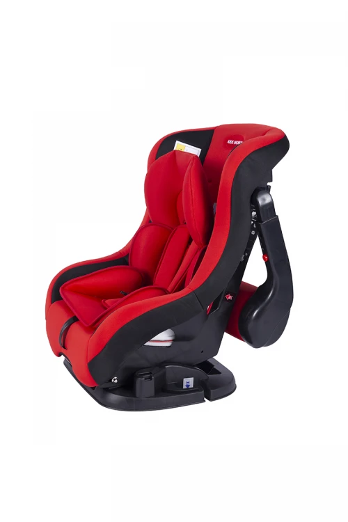 مقعد سيارة للأطفال بحزام أمان لون احمر