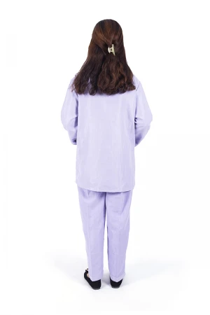 زي عاملة قطعتين أكمام طويلة  بجيوب و ياقة بأزرار أمامية