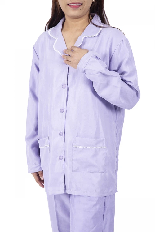 زي عاملة قطعتين أكمام طويلة  بجيوب و ياقة بأزرار أمامية