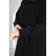 عباية سوداء أنيقة قماش فكروا خطوط طولية  بياقة صغيرة و أزرار قفل كبيرة من الامام وعلى الأكمام مع طرحة سادة