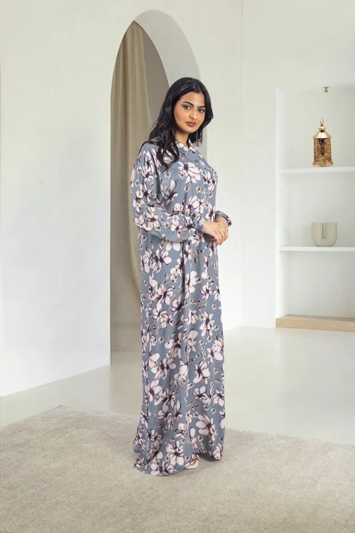 قميص روز نسائي طويل بطبعات ورود كامل أكمام طويلة مزمومة وياقة مرتفعة بقلبات و أزرار أمامية