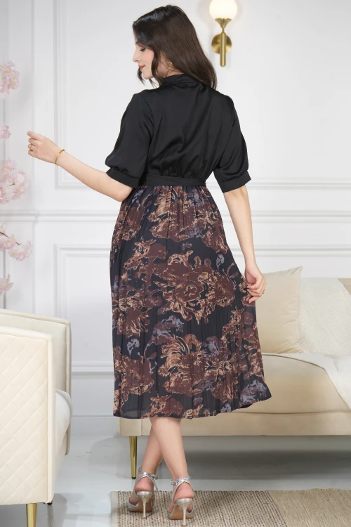 فستان نسائي أنيق لون أسود من الأعلى ومشجر لون أسود وبني من الأسفل مع رباط مشجر على الرقبة و أكمام قصيرة و رباط على الخصر