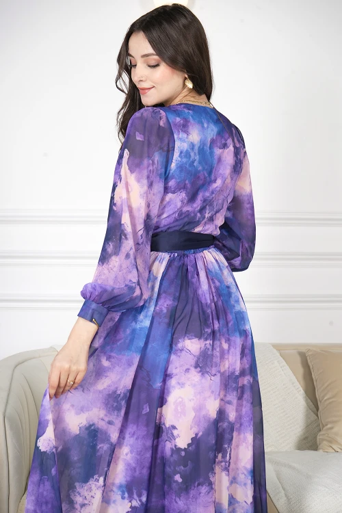 فستان نسائي أنيق مشجر طويل وأكمام طويلة بأزرار قفل قصة الصدر شكل سبعة مع رباط وكسرات على الخصر