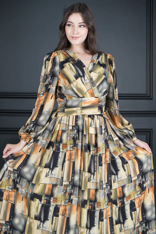 فستان نسائي أنيق قماش ألوان مموجة طويل بأكمام طويلة مزمومة فتحة الصدر شكل سبعة لف على الخصر ومفتوح من الأسفل