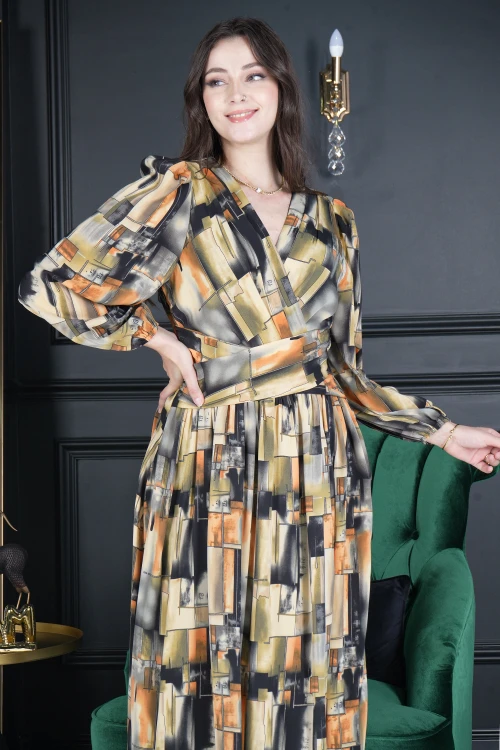 فستان نسائي أنيق قماش ألوان مموجة طويل بأكمام طويلة مزمومة فتحة الصدر شكل سبعة لف على الخصر ومفتوح من الأسفل