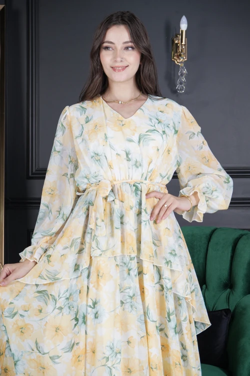 فستان نسائي أنيق قماش مشجر طويل و أكمام طويلة مزمومة بفتحة صدر شكل سبعة و رباط على الخصر