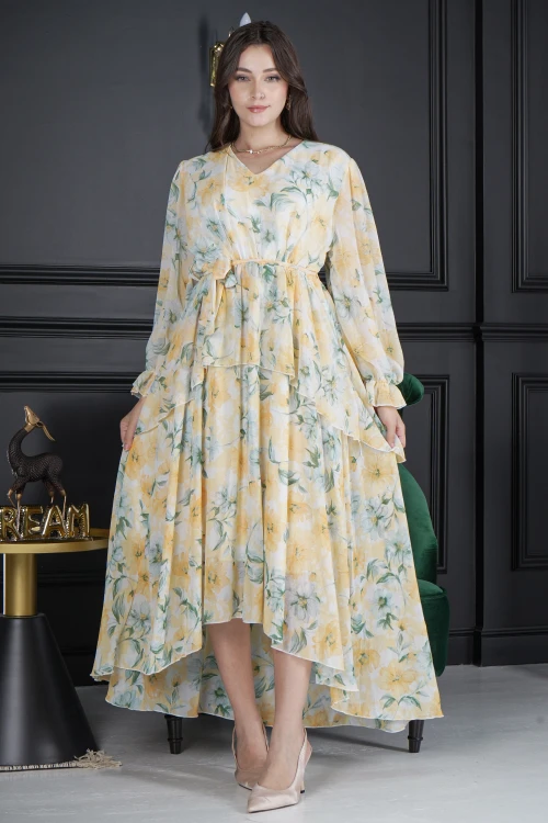 فستان نسائي أنيق قماش مشجر طويل و أكمام طويلة مزمومة بفتحة صدر شكل سبعة و رباط على الخصر